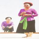 Khám phá 'kho báu' di sản phi vật thể Hà Nội (kỳ 2): 'Thình thùng thình' hát trống quân Hà Nội Khám phá 'kho báu' di sản phi vật thể Hà Nội (kỳ 2): 'Thình thùng thình' hát trống quân Hà Nội